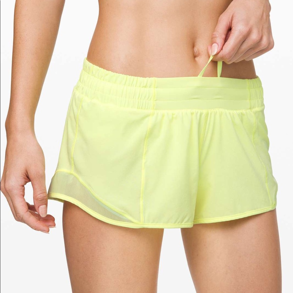 LULULEMON FLORIDFLASH HOTTYHOT 6/2.5NWOT READ DESC